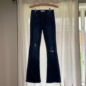 Veret Jeans
